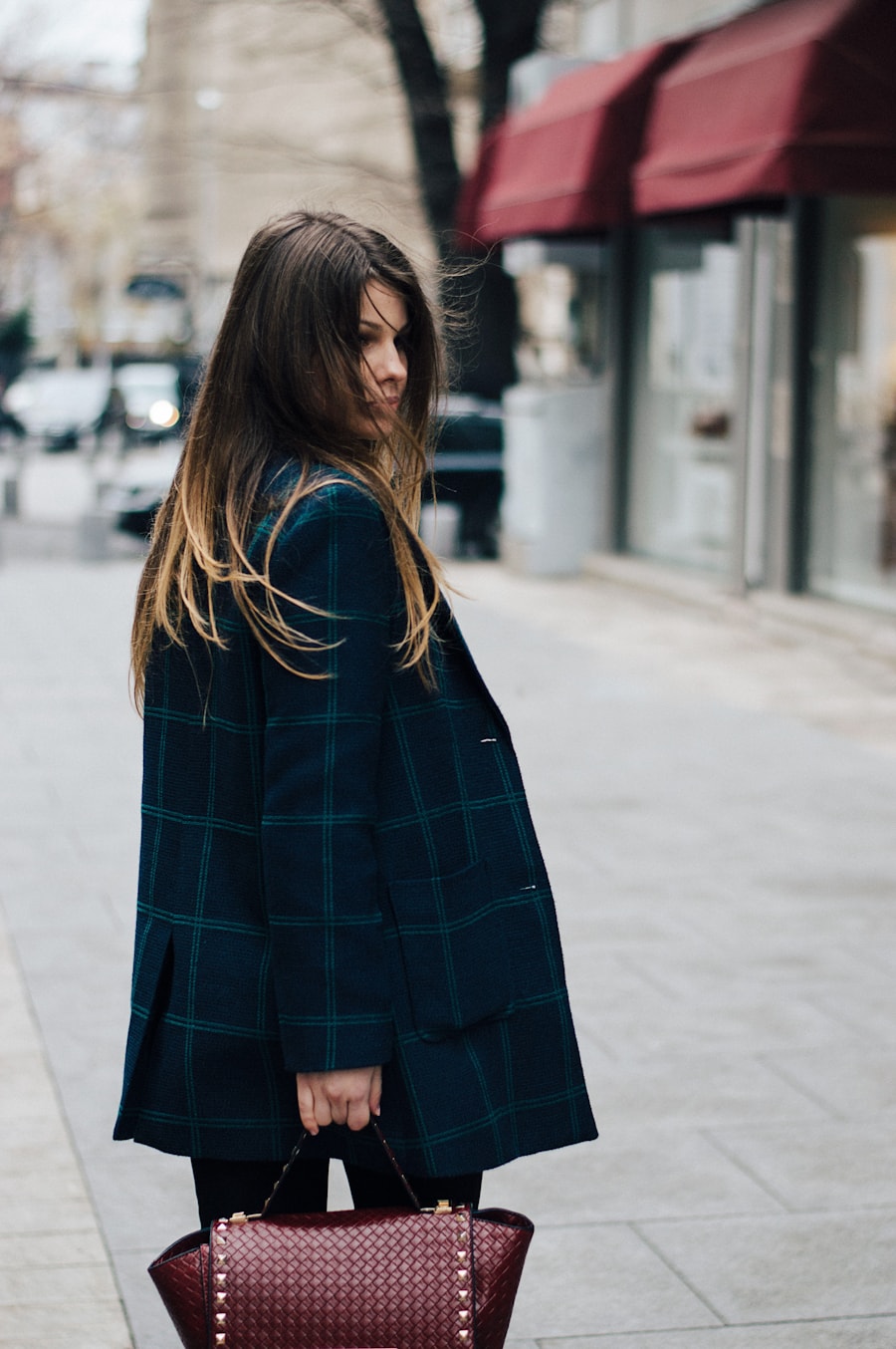 Minimal Blouse